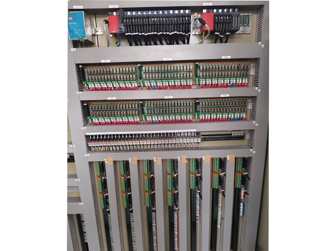 Low-voltage switchgear